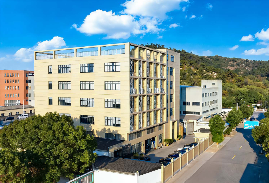 Modern bearing manufacturing facility with advanced production capabilities and professional management systems

